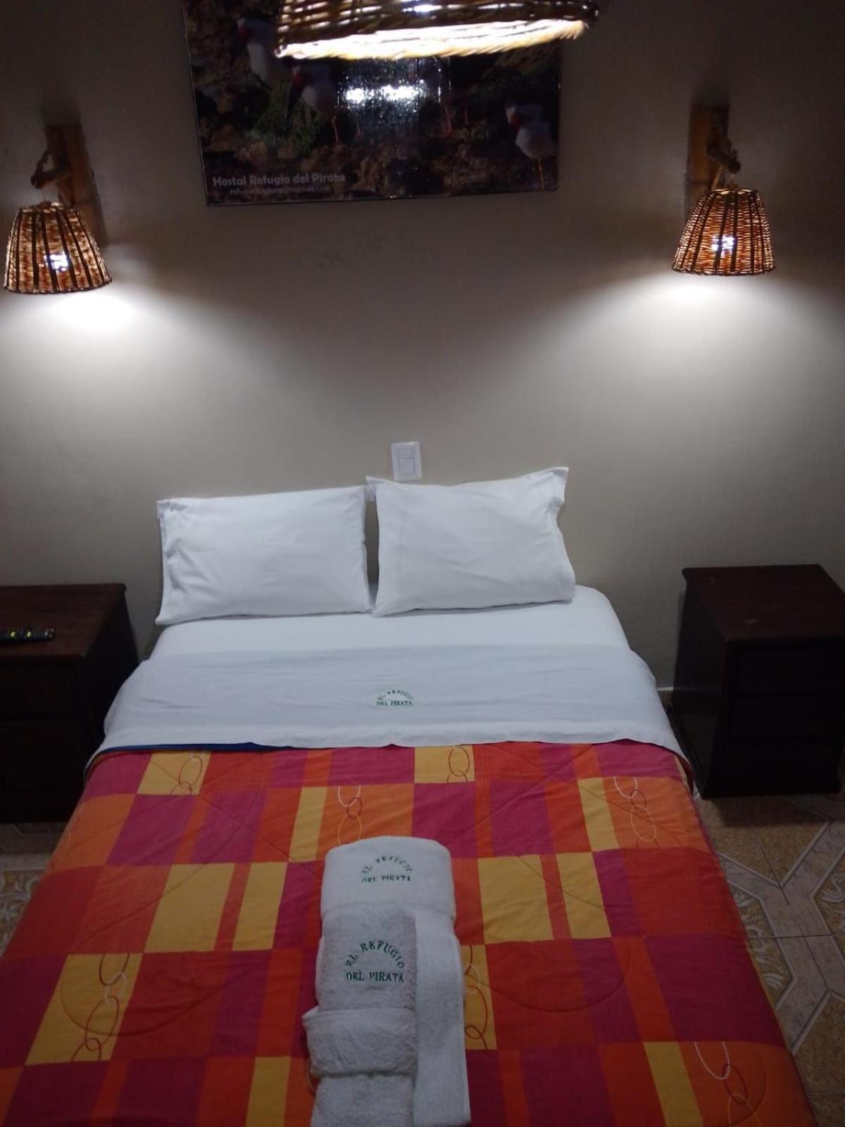 Hostal Refugio Del Pirata Paracas Eksteriør bilde